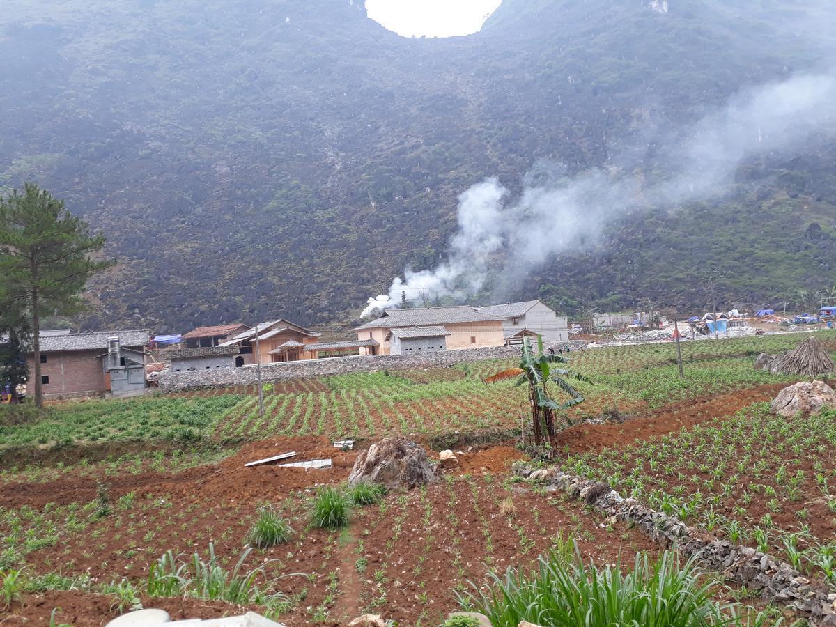 Binh Minh * Dong Van (Ha Giang)
